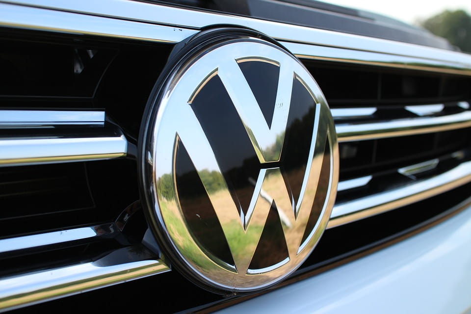 volkswagen 1665127_960_720-min
