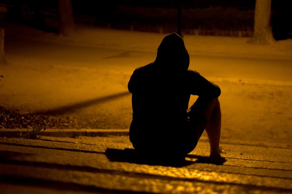 depresia man-1394395_960_720