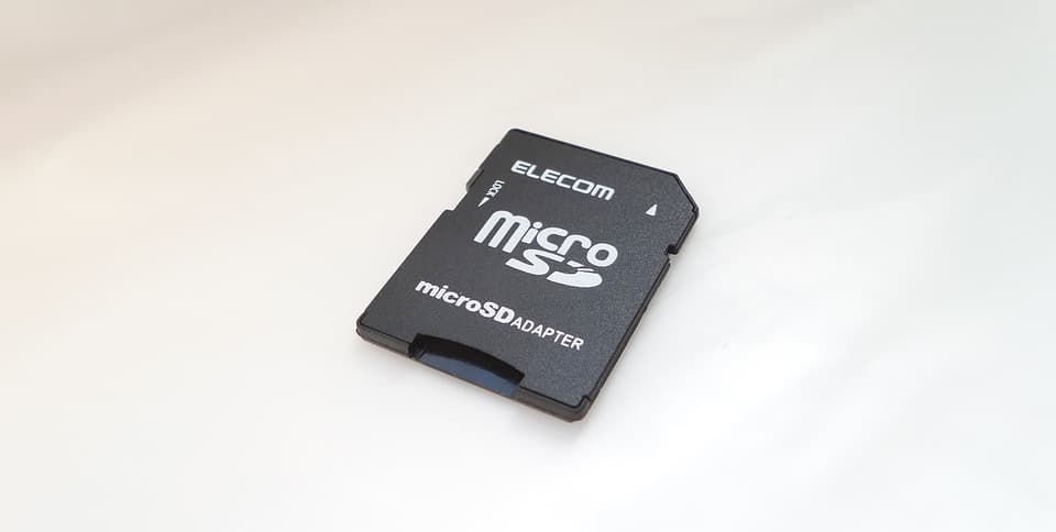 micro SD karta micro-1899017_960_720