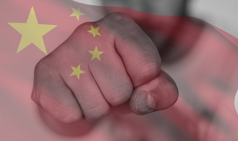 Cina vracia protiuder rage-1564031_960_720 (2) (1)