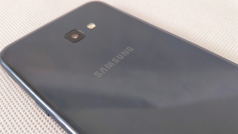 recenzia Samsung Galaxy J4+_2