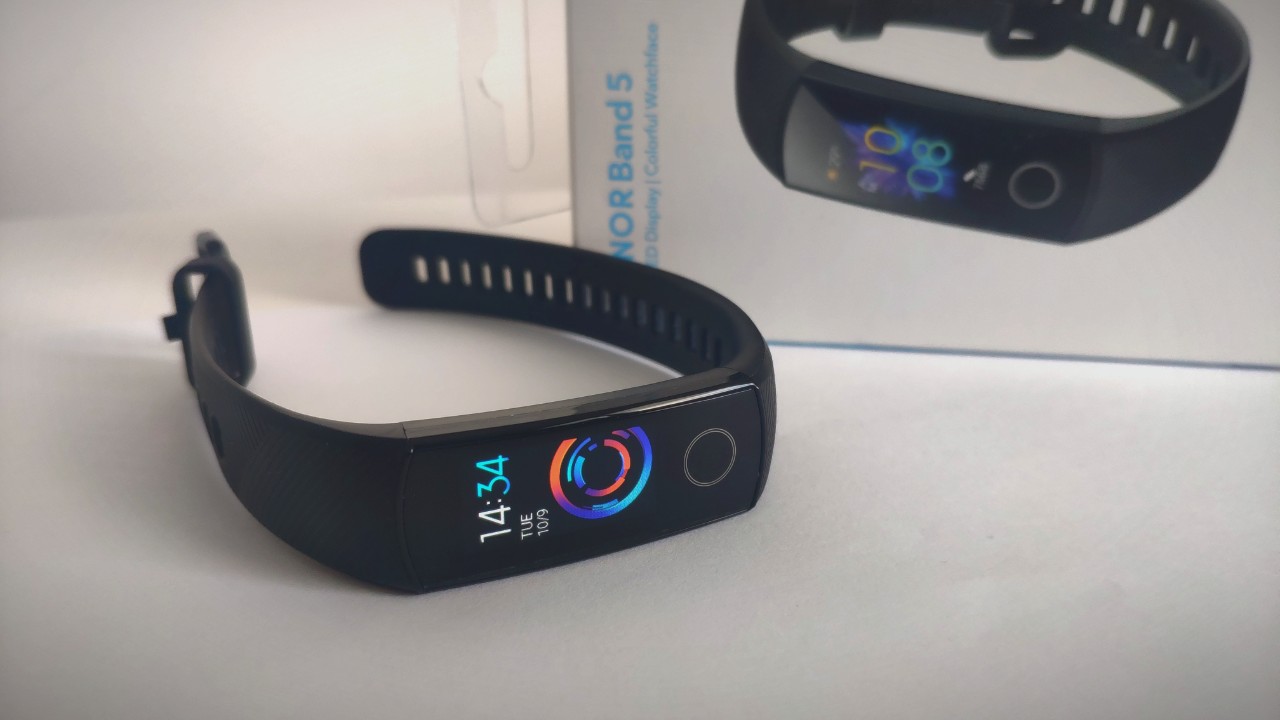 Honor Band 5 recenzia