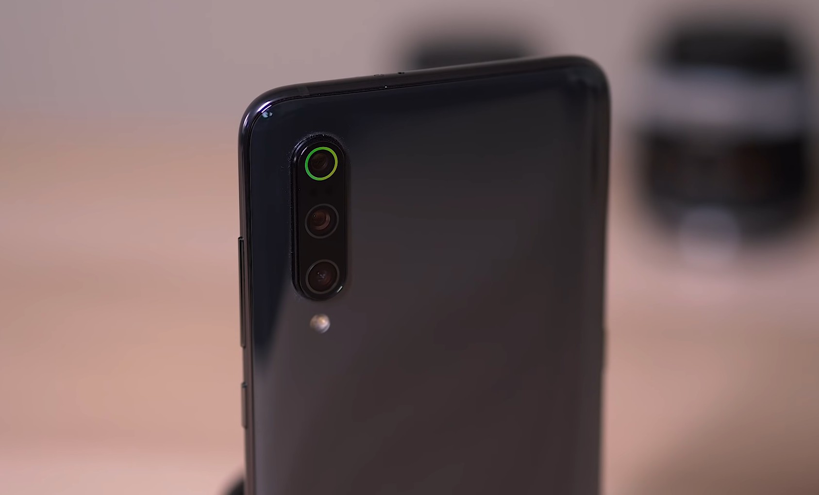 Xiaomi Mi 9 (1)