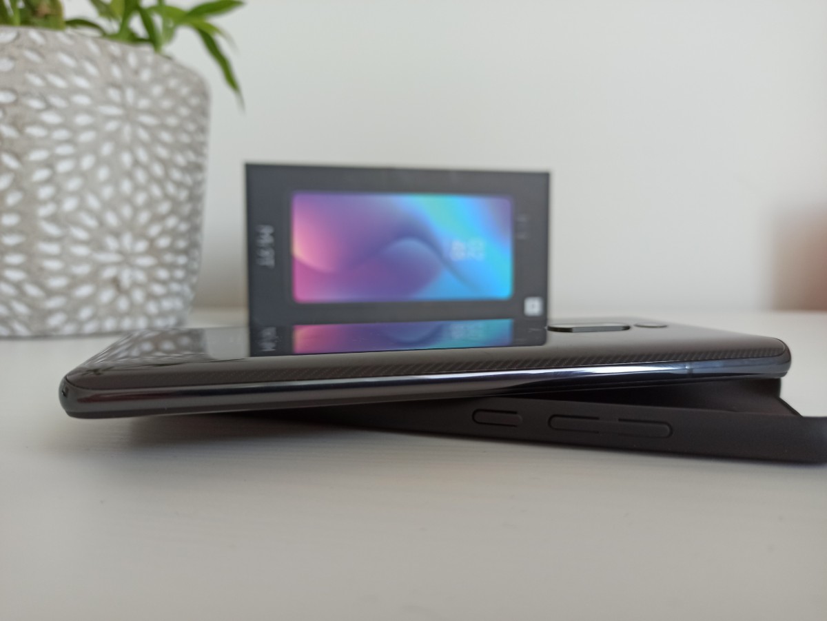 Xiaomi Mi 9T Hrana zariadenia (cista)
