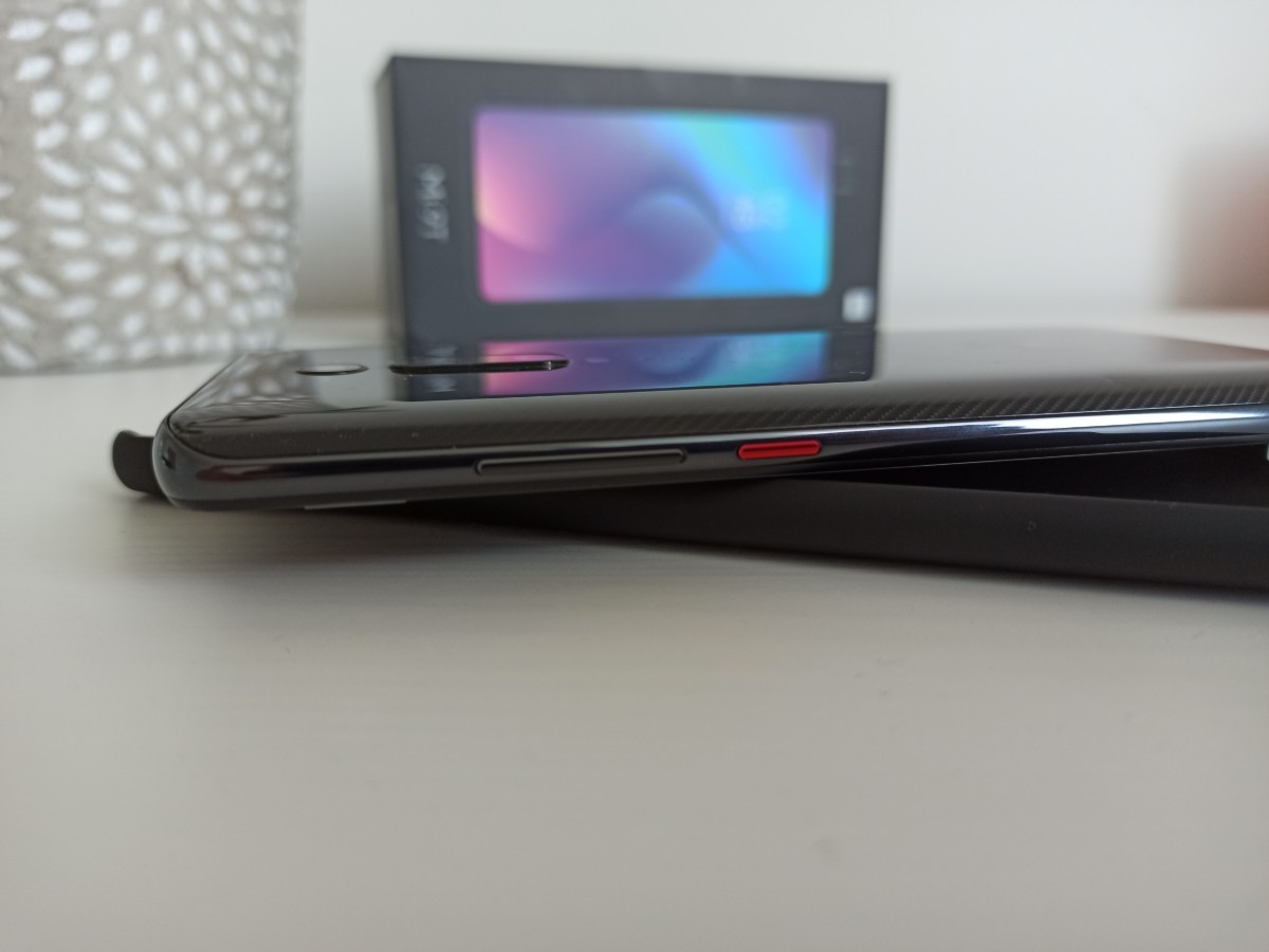 Xiaomi Mi 9T ovladanie hlasitosti a vypinanie