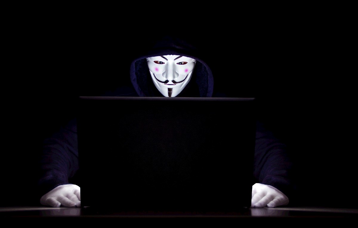 hacker hackersky utok