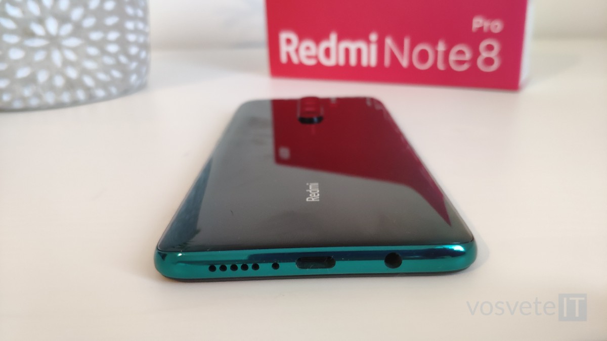 Recenzia REdmi Note 8 Pro spodna hrana s USB Type C