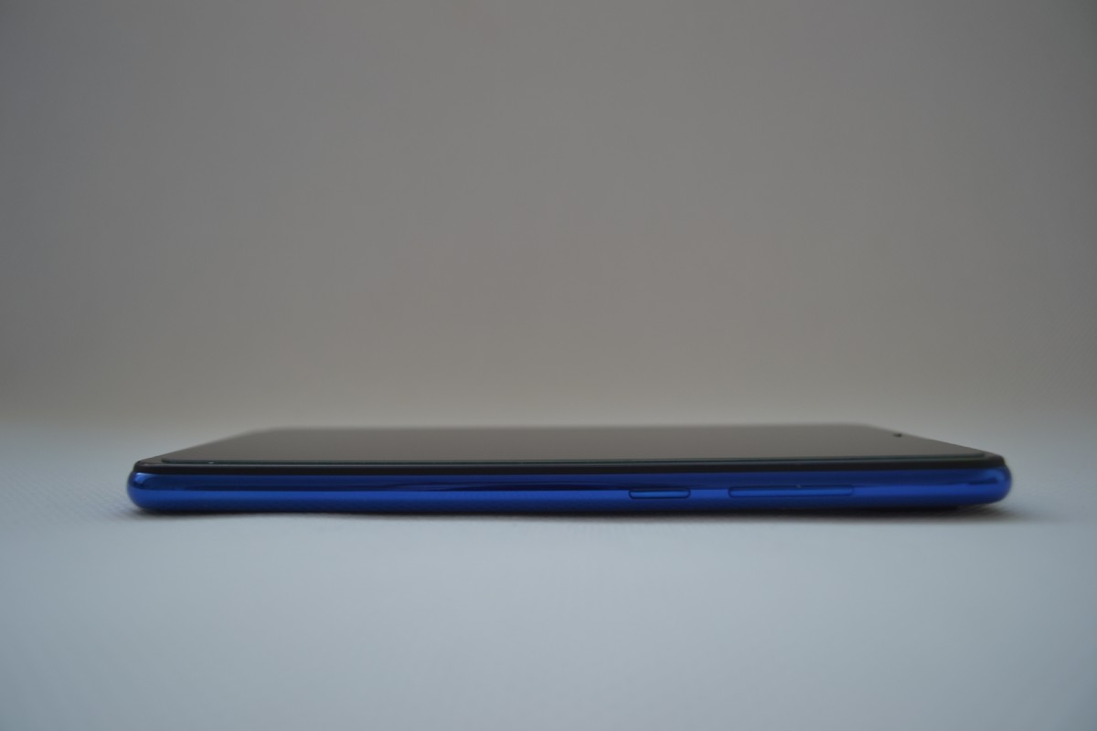 Redmi Note 7_hrana zariadenia_ovladanie hlasitosti_recenzia
