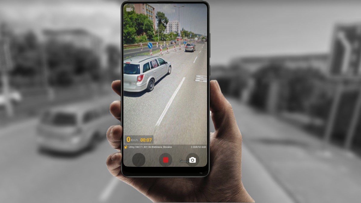 Autokamera z Android smartfonu