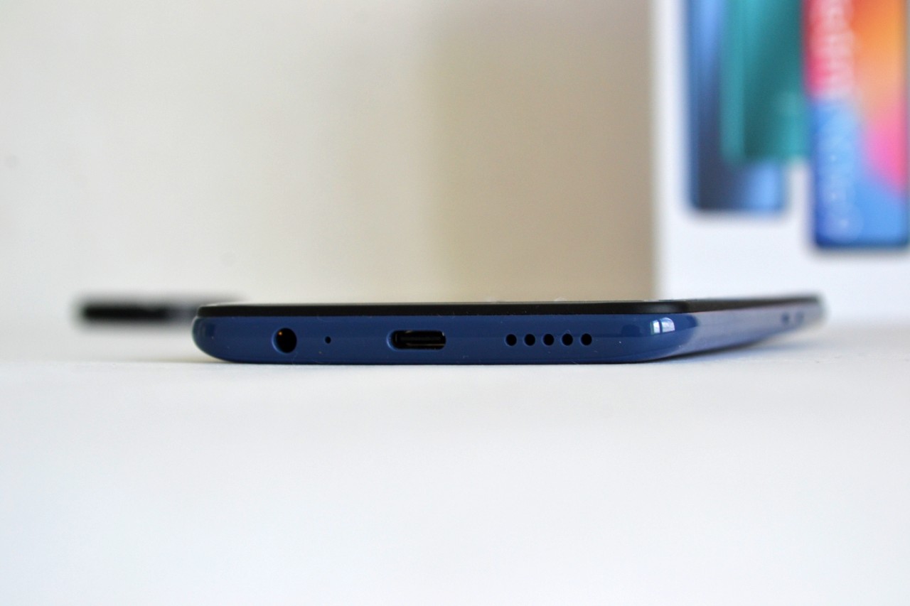 Recenzia_Redmi Note 9_spodna cas_usb vystup