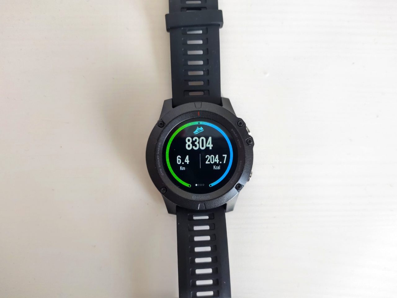 Zeblaze VIBE 3GPS_recenzia_funkcie_kroky (1)