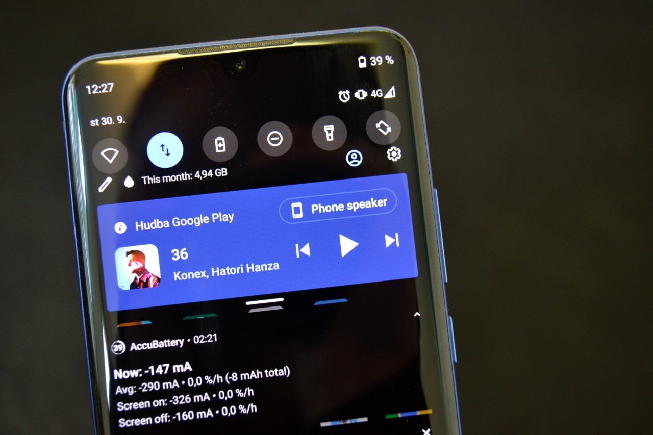 Android 11_funkcia ovladania hudby_nove rozhranie