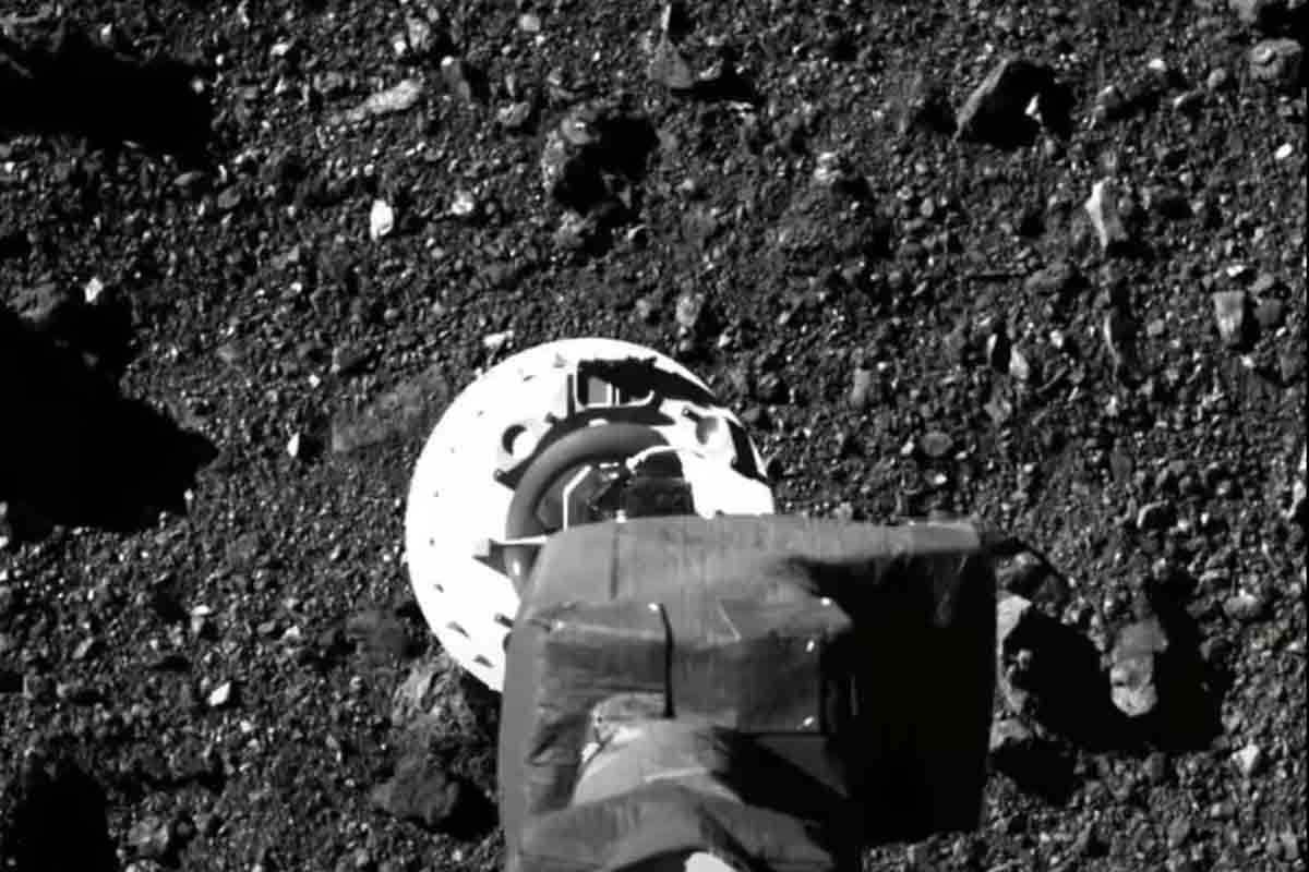 OSIRIS-REx