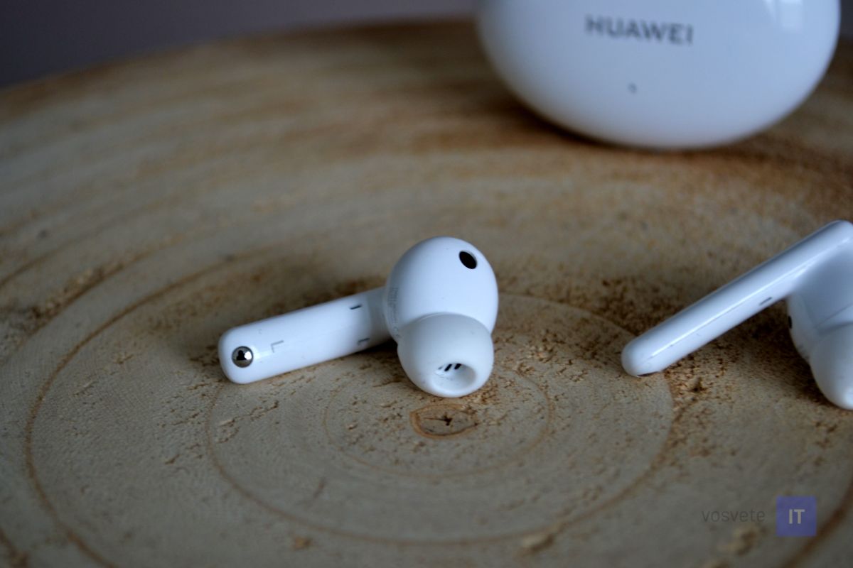 Huawei FreeBuds 4i_recenzia_pohlad na mikrofony_ANC_2
