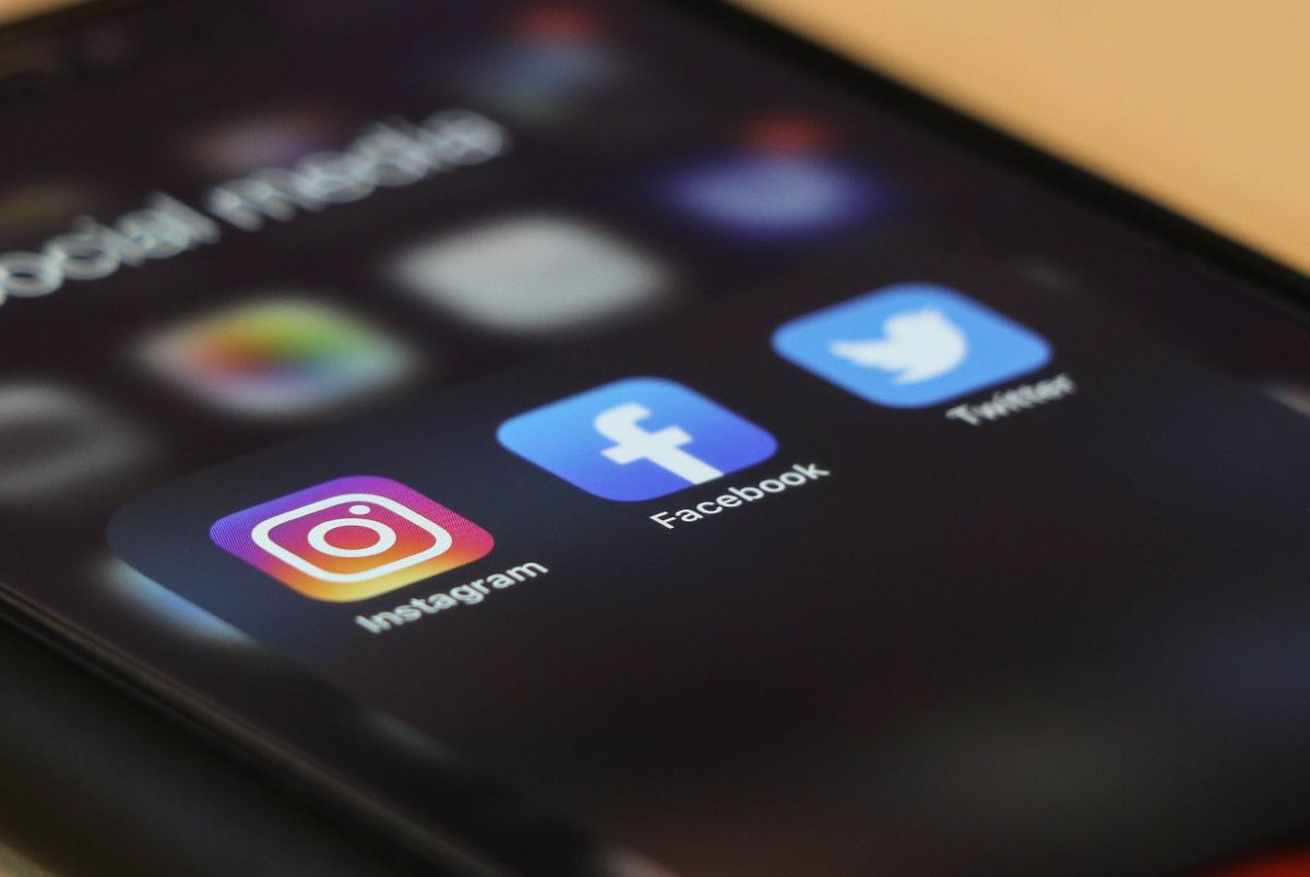 Socialne media