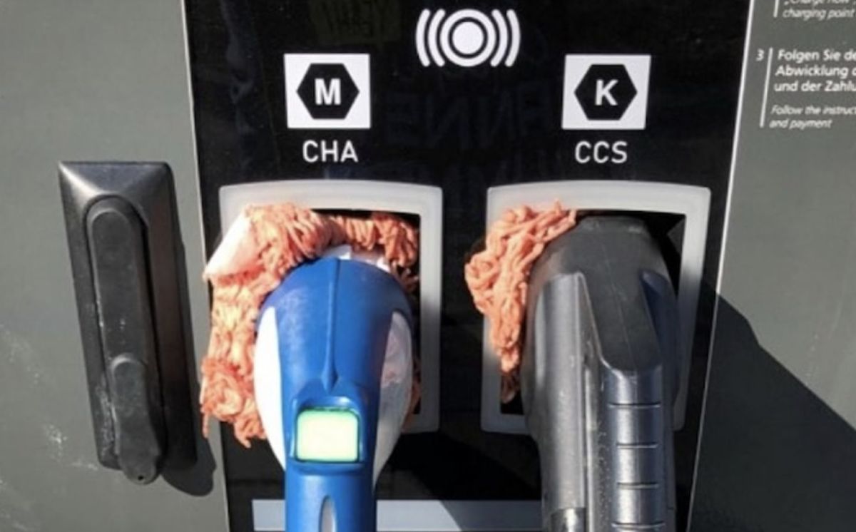 vandali elektricke nabijacie stanice