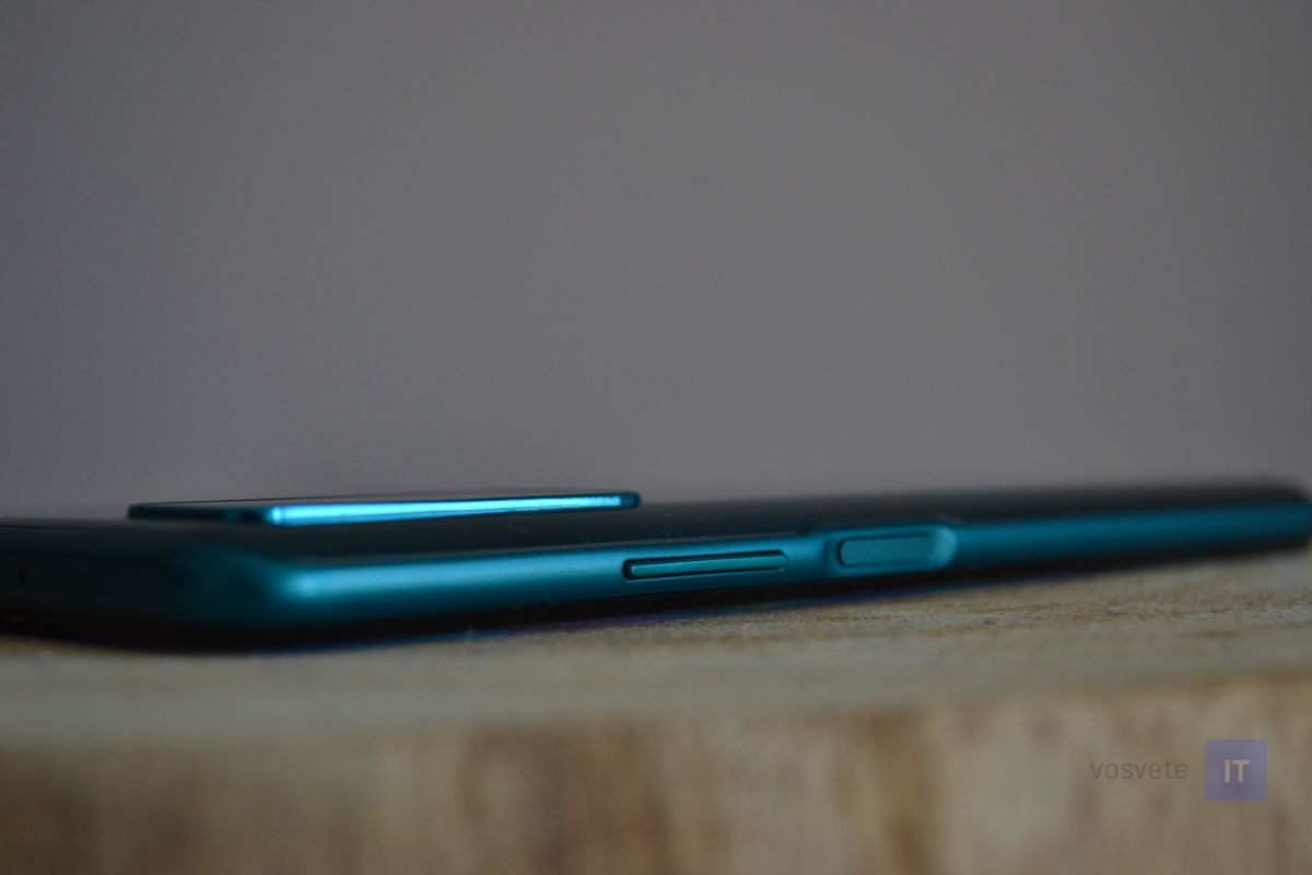 Huawei P Smart 2021_bocna hrana_prava strana