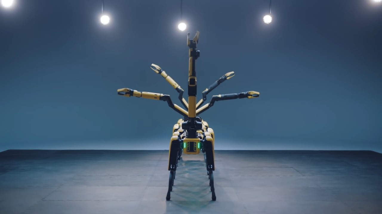 boston dynamics spot x hyundai tanec