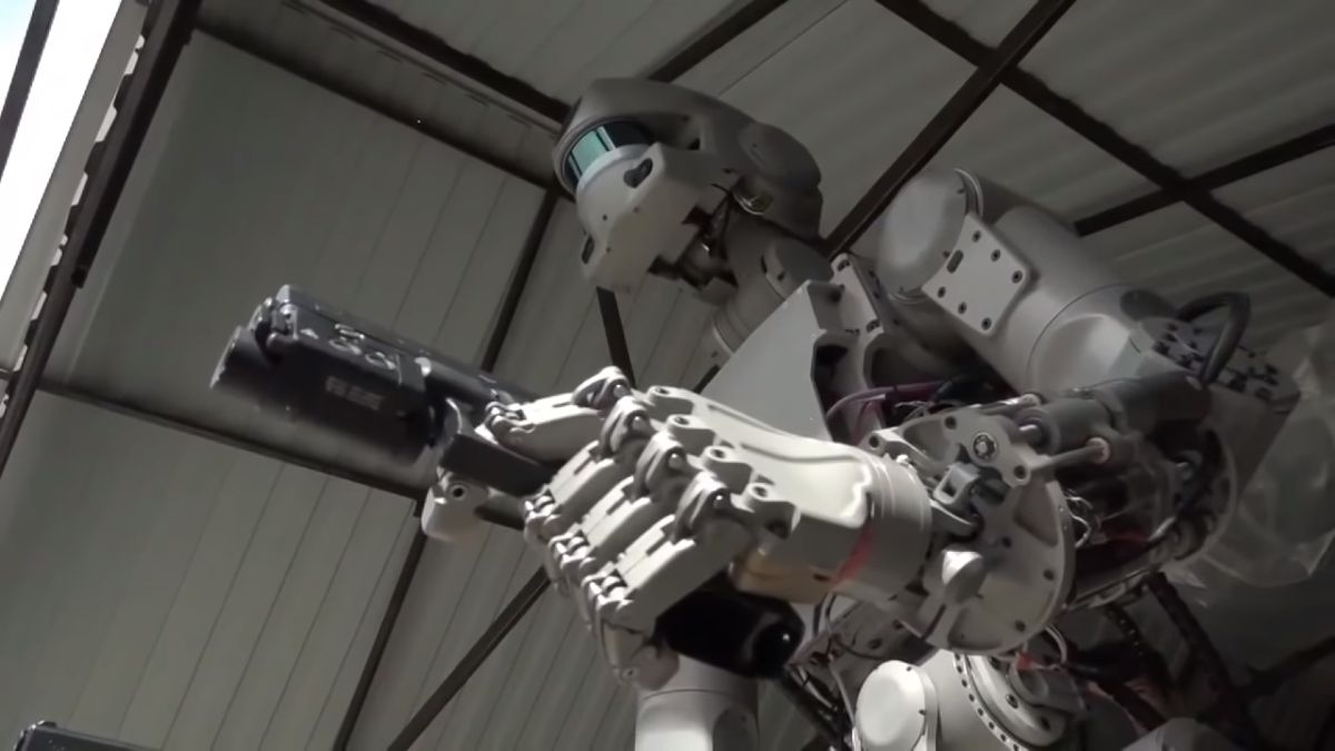 Rusky robot Fedor_2