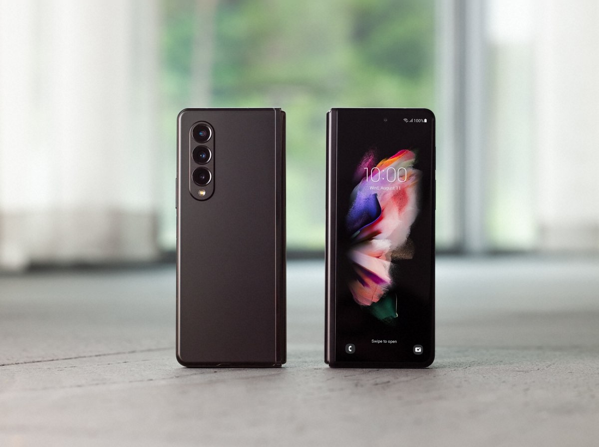 galaxy z fold3 2