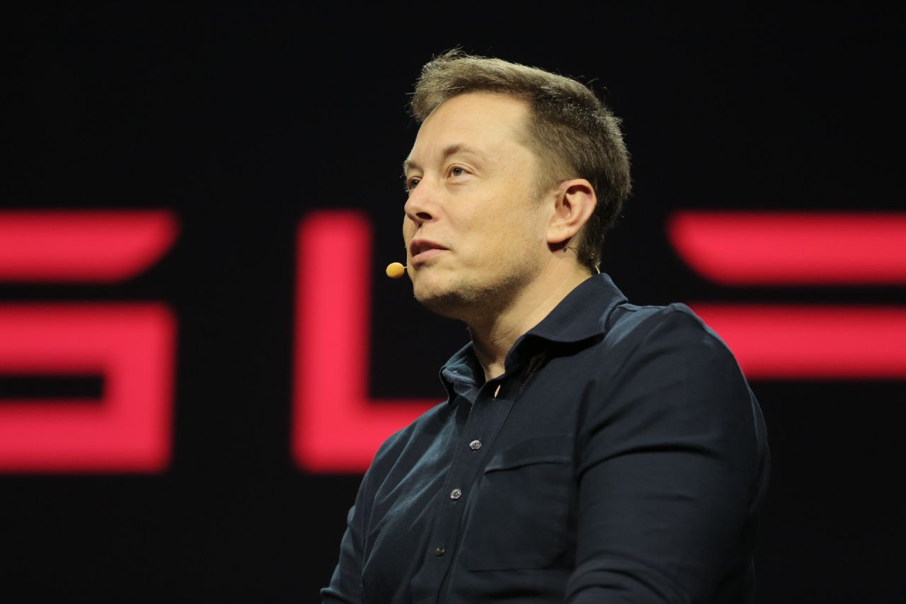 Elon Musk_Tesla