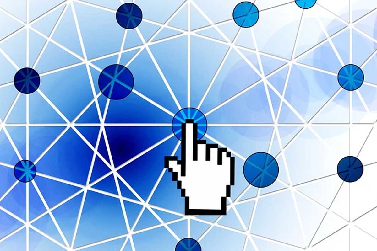 Ak&yacute; je rozdiel medzi pojmami internet a world wide web?