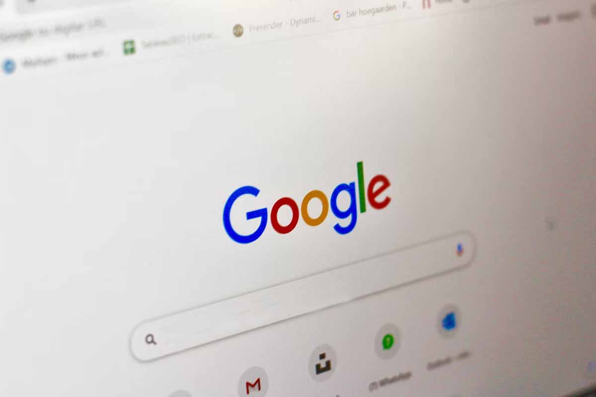 Ovládate tieto užitočné Google triky?