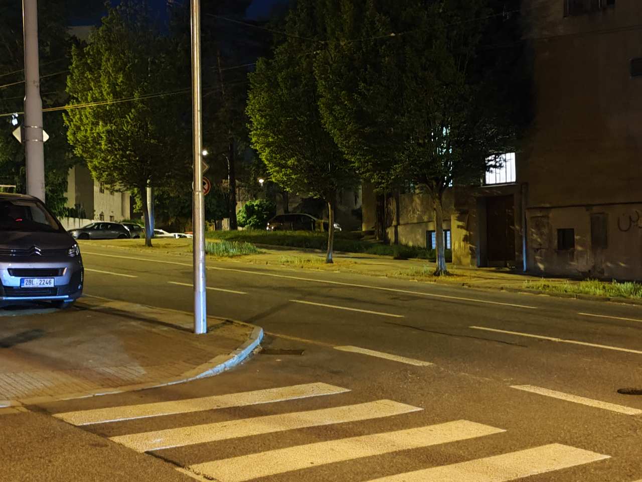 50mpx 2xzoom night skomprimovaný Xiaomi 12 Pro