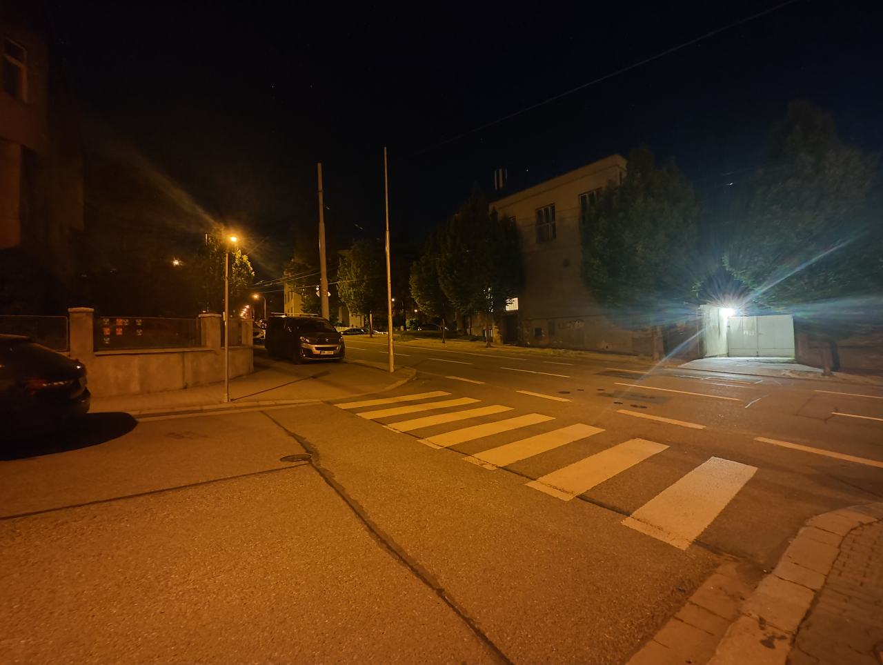 50mpx ultrawide skomprimovaný Xiaomi 12 Pro