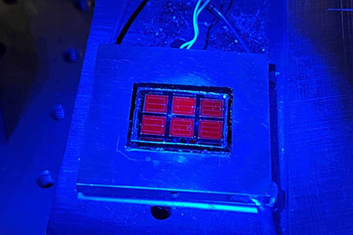 Tím z laboratória NREL vyvinul solárny článok s najvyššou účinnosťou
