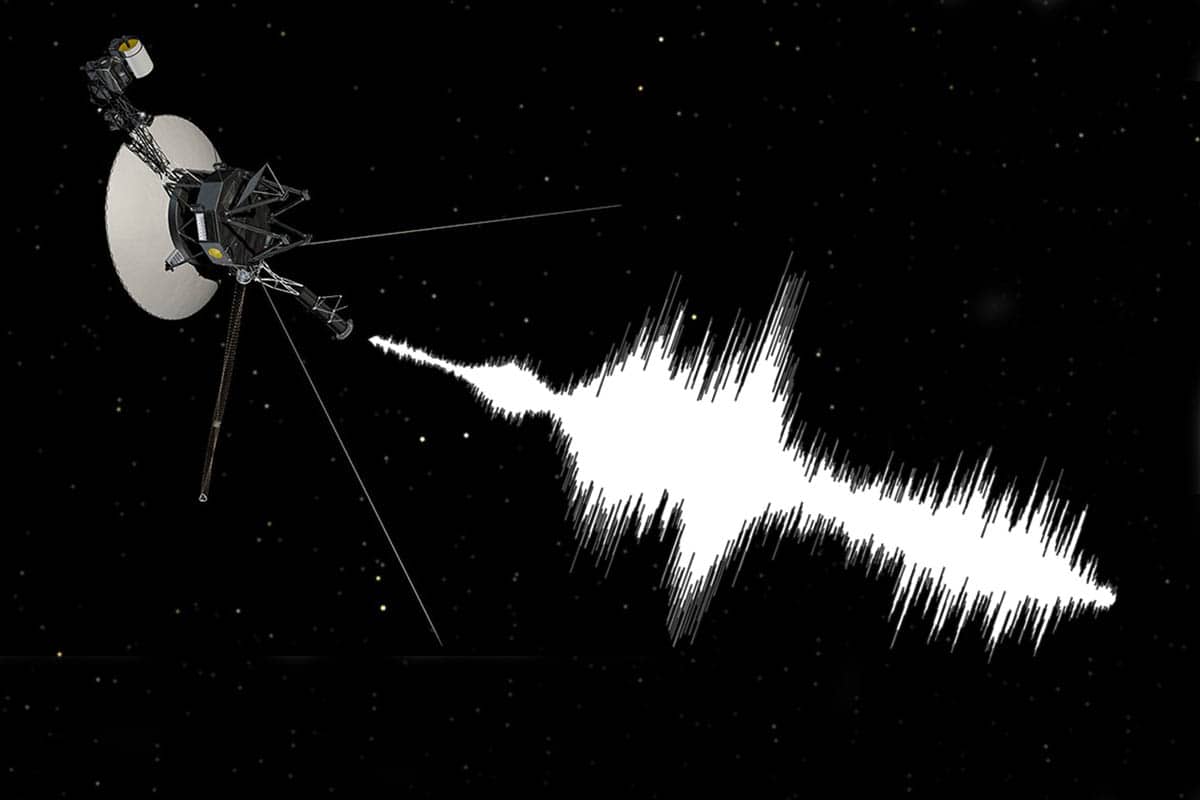 Spoza hraníc sústay ku nám prišiel nevysvetliteľný signál. Čo sa deje na palube sondy Voyager 1?