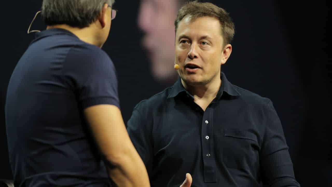 Elon Musk_titulka_2