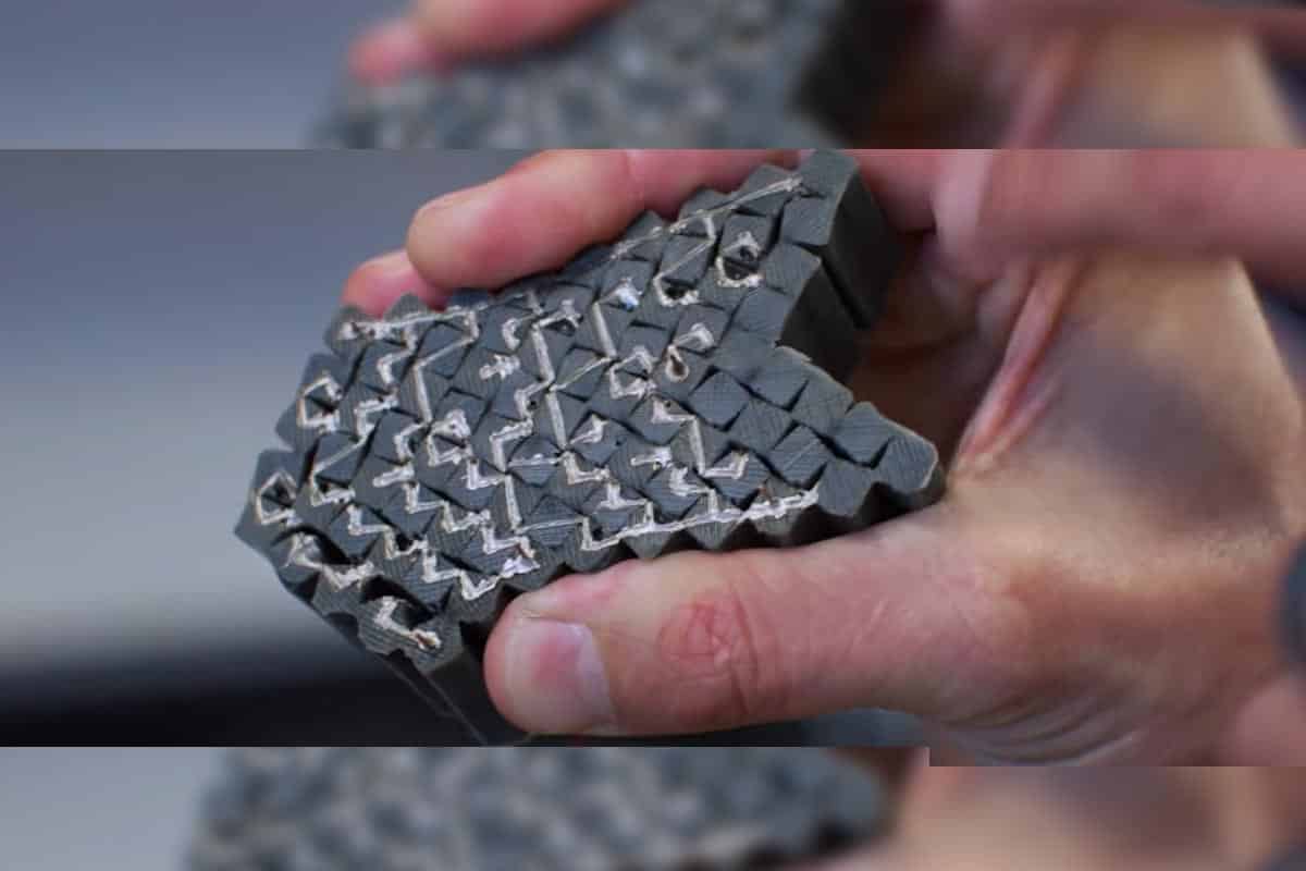 Vedci vytvorili materiál, ktorý vie rozmýšľať