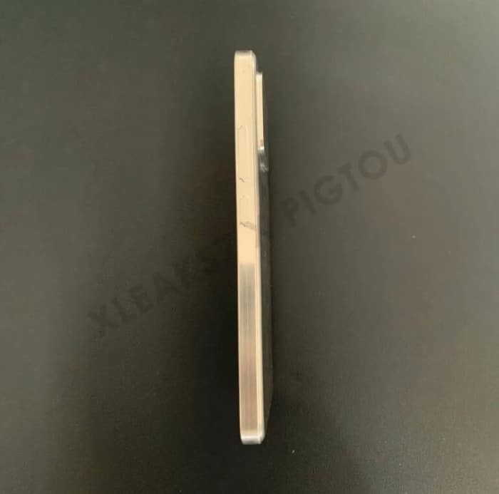 Xiaomi 13 maketa 1