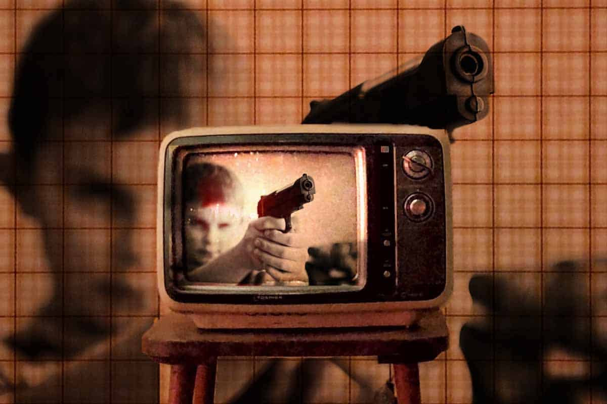 Násilie v televízii môže negatívne ovplyvniť vývoj predškolského dieťaťa