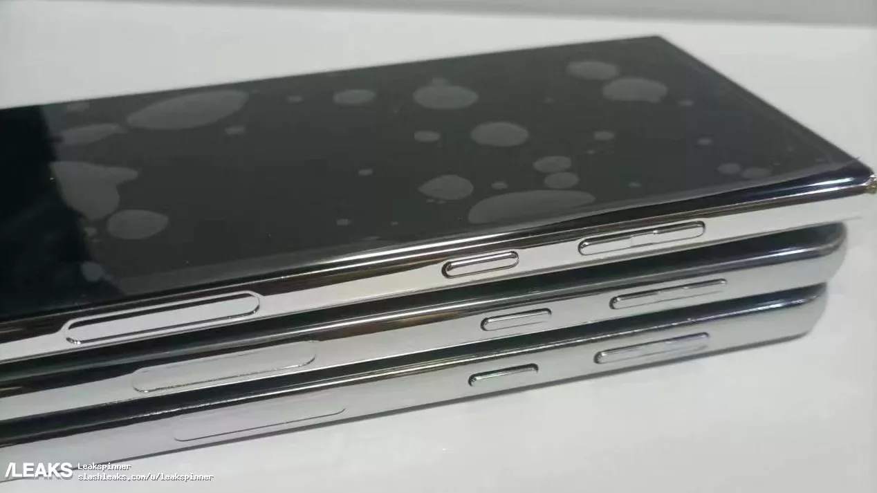Galaxy S23 leak displej