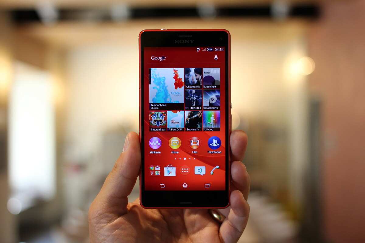 android smartfon uvodna obrazovka