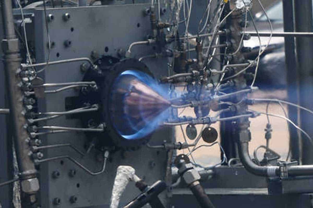 NASA otesovala revolučný rotačný detonačný motor