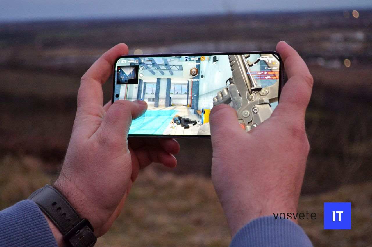 samsung galaxy s23+ vykon