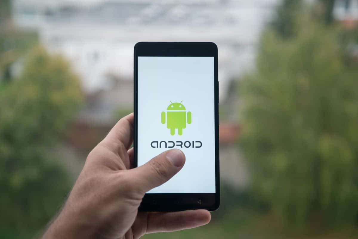 android telefon titulka