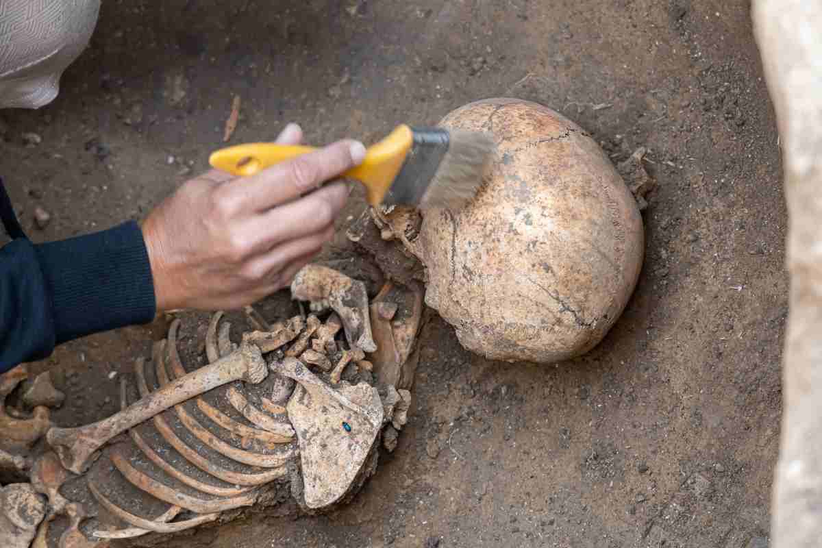 archeologovia vykopavky