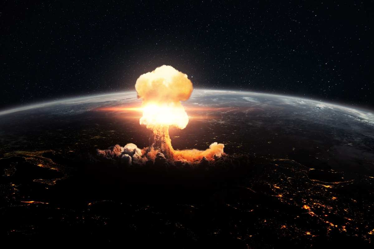 jadrova bomba radioaktivita