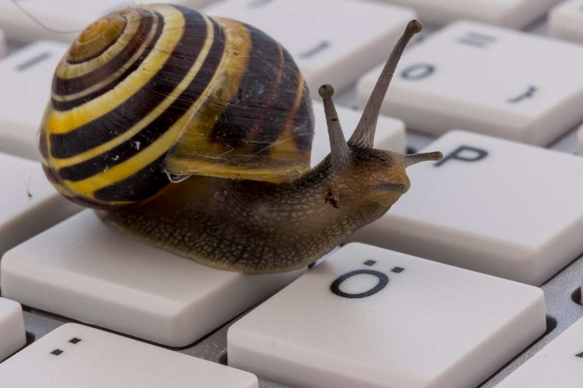 pomaly pocitac titulka