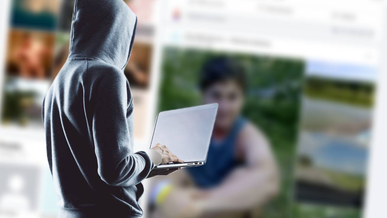 Facebook stalker fotografie