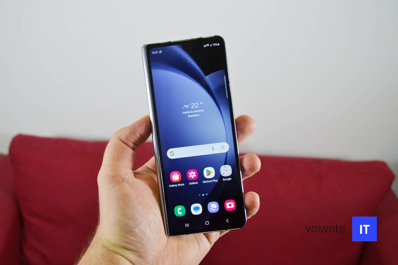 Samsung Galaxy Z Fold 5 recenzia_predny displej
