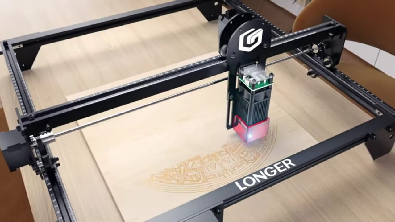 longer ray5 10W black friday ilustracny-min