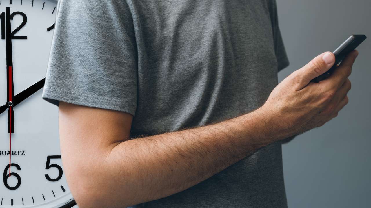 Smartfon a cas
