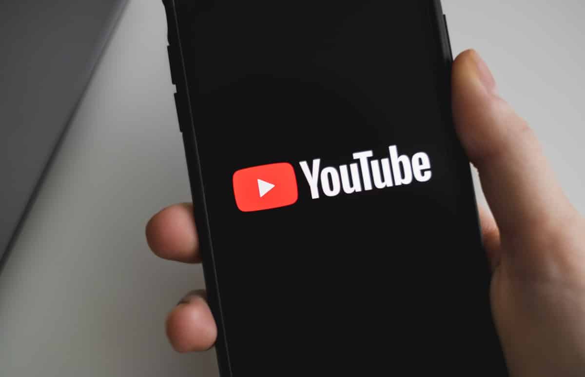 YouTube titulka uvodny obrazok