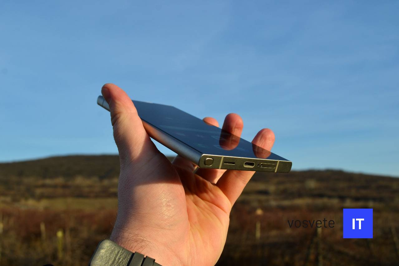 Galaxy S24 Ultra recenzia_spodna hrana
