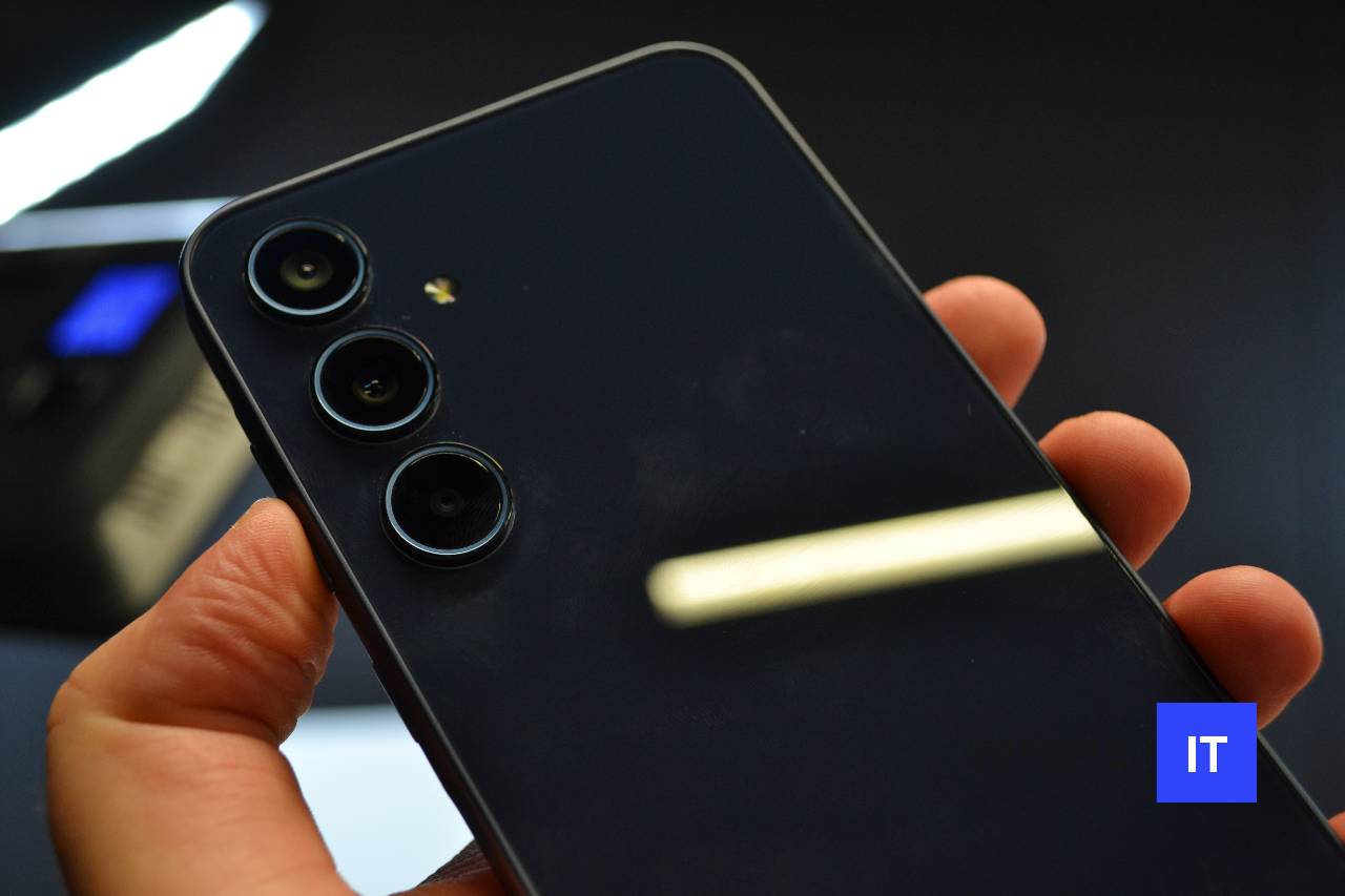 Samsung Galaxy A35 kamerovy modul